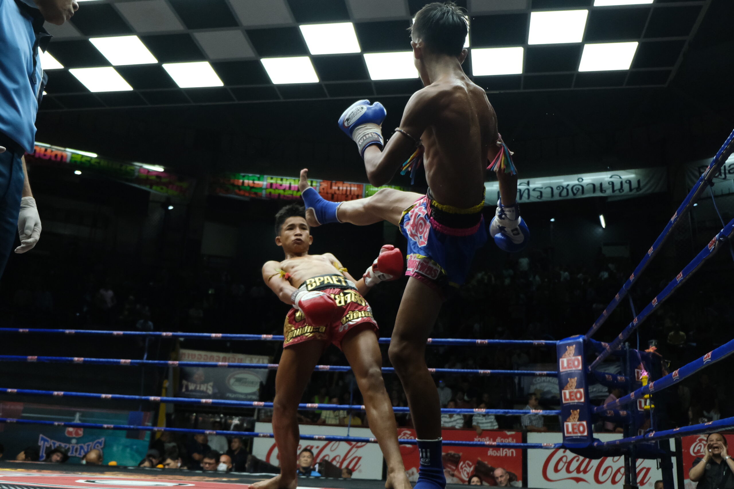 Lanyamo Wor Watthana at Rajadamnern Stadium in a Muay Thai bout